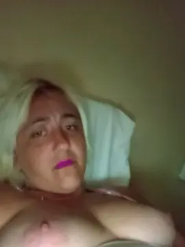 Free Porn Cam with Manumelissa - Cam4