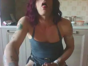 Live Sex Cam with ClaudiaCros - Cam4