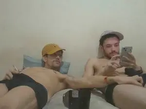 Adult Video Chat with lincon7_sexy - Cam4