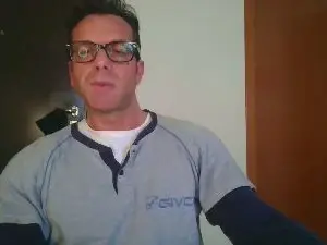 Adult Webcams with Robespierre_ho - Cam4