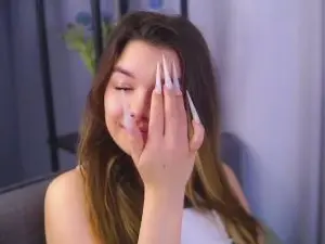 Free Live Porn with RowenaBunyard - Cam4