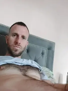 Free Live Porn with Sertito3333 - Cam4