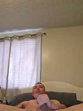 Free Porn Cam with Broklyn02 - Cam4