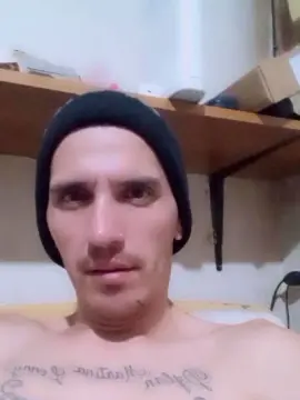 Live Sex Cam with adrian19921 - Cam4