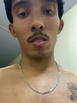 Private Sex Chat with MavyFelipe - Cam4