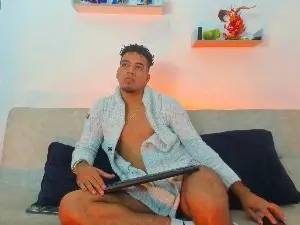 Adult Video Chat with PJstr8_gymbros - Cam4