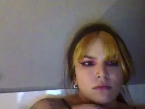 Sex Chat with Vikali - Cam4