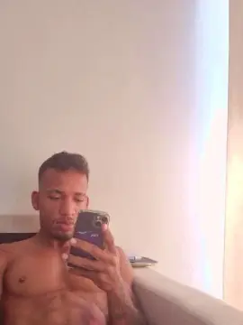 Best live sex cam show with Chjunior - Cam4