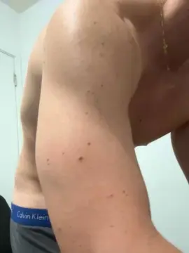 Watch Live Sex Cams with Modelinho_CP01 - Cam4