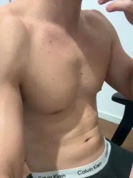 Nude Webcam with Modelinho_CP01 - Cam4