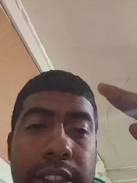 Free Porn Cam with Moreno3xbby - Cam4