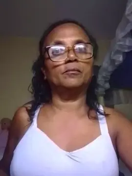 Watch Live Sex Cams with momsexy_xxx - Cam4