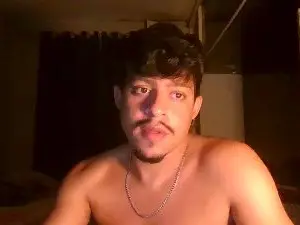 Watch Live Sex Cams with poneypb - Cam4