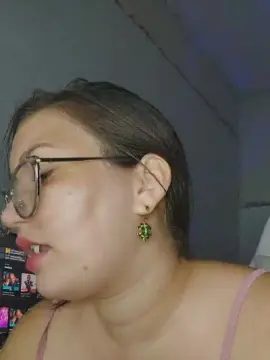 Nude Webcam with Seduzar - Cam4