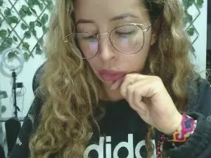 Private Sex Chat with Jeiana4u - Cam4