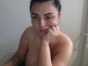 Free Live Porn with Issabella18 - Cam4