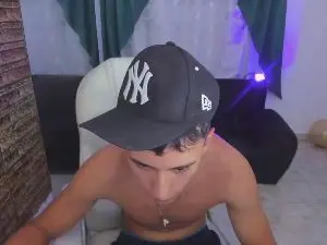 Nude Webcam with Jereth_Boy - Cam4