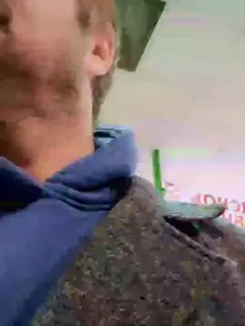 Live Porn with VibeMeHard - Cam4