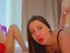 Best live sex cam show with LilianGonzalez - Cam4