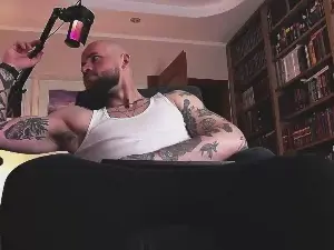 Free Porn Cam with FindomJason - Cam4