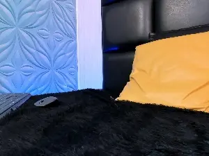 Live Porn with Hairy_Jordan - Cam4