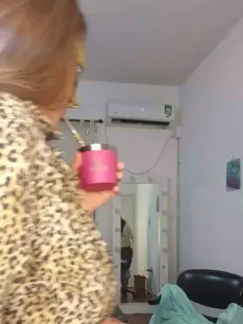 Free Live Porn with Tentaciondoble - Cam4