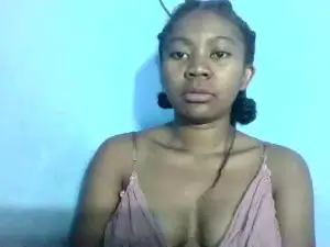 Sex Chat with Olvana - Cam4