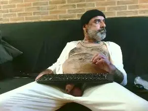 Live Sex with LavapiesPig - Cam4