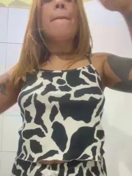 Best live sex cam show with Lolagoddess - Cam4