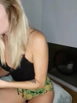 Sex Chat with Daianaba - Cam4