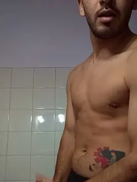 Live Sex with Tomass98 - Cam4