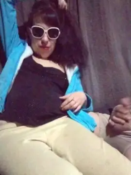 Free Porn Cam with vickygon22_P - Cam4