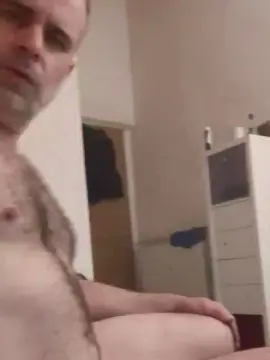Free Porn Cam with andrew_00 - Cam4
