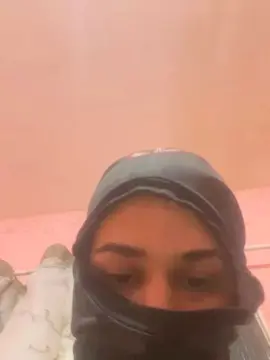 Live Porn with Dot22cmCarioca - Cam4