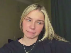 Adult Webcam with LindseyWatah - Cam4