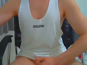 Live Sex Cam with kimwoobin73 - Cam4