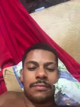 Live Sex Cam with Senhornunes - Cam4