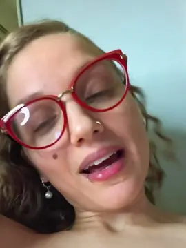 Live Porn with Galaxiaa23 - Cam4