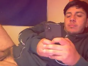 Live Sex Cam with matiaslol666 - Cam4