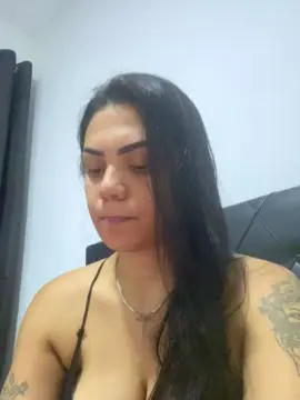 Live Porn with Nini956 - Cam4
