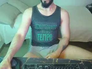 Watch Live Sex Cams with Lealboy - Cam4