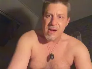 Watch Live Sex Cams with 83btm - Cam4