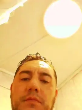 Watch Live Sex Cams with Eriking1989 - Cam4