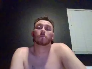 Free Live Porn with Tallhungcloudy - Cam4