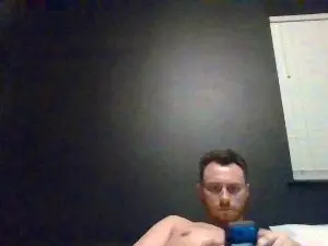 Adult Webcams with Tallhungcloudy - Cam4