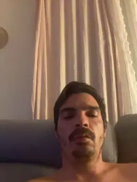 Live Sex Cam with luis00es - Cam4