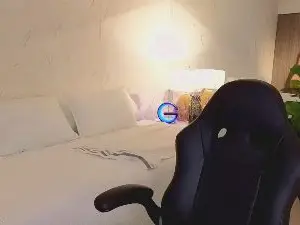 Free Porn Cam with AVA__BLUE - Cam4