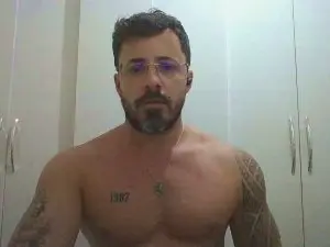 Adult Webcams with Alers87 - Cam4