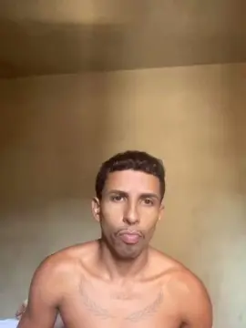 Adult Video Chat with Novinhosiames - Cam4