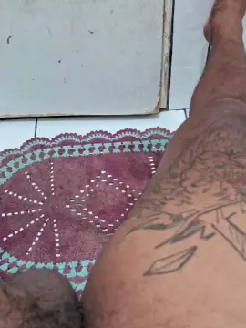 Live Porn with wesleyoliver45 - Cam4